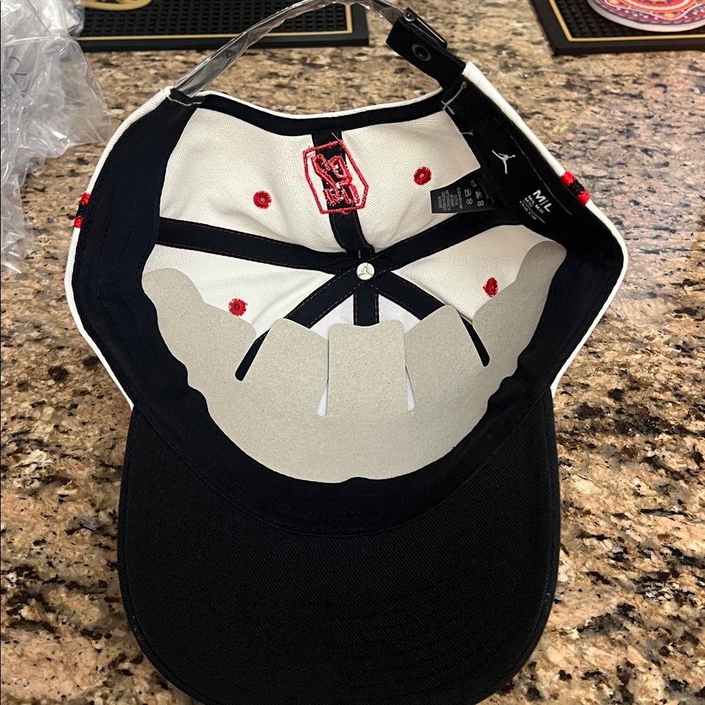 Awake Jordan Cream Cap - Picture 7 of 9